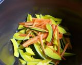 無加水鍋で・かぼちゃと人参のゴマ味炒め物作り方4写真