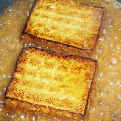 目指せ厚揚げ1位！簡単にんにくバター炒め by しるびー1978