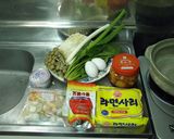 かんたん韓国風 海鮮きのこ鍋作り方1写真