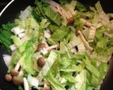白菜としめじの醤油マヨ和え作り方2写真