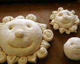 菓子パン生地で*おひさまパン作り方9写真