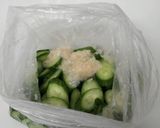塩麹のキュウリ漬け作り方1写真
