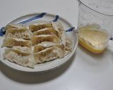 粉チーズで簡単＊羽根つき餃子♫作り方1写真