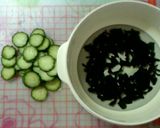 すり胡麻入り＊胡瓜とワカメの酢味噌和え作り方1写真