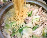 とんこつ鍋に醤油ラーメン！作り方2写真