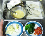 美味！【マヨ玉ソースで焼いた牡蠣。】作り方1写真