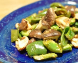 椎茸とピーマンの黒酢炒め作り方5写真