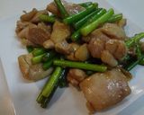 鶏肉とにんにくの芽のバターしょうゆ炒め作り方7写真