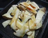 アボカドとエリンギのガーリックバター醤油作り方3写真