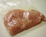 柔らか♡鶏ささみのハニーマスタードピカタ作り方1写真