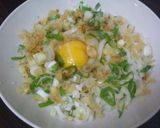 ズボラ飯♪葱・たぬき釜玉うどん作り方3写真