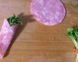 薄切りハムのかいわれ巻き作り方3写真