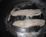 スズキ（セイゴ）のムニエル　しそ梅風味作り方2写真