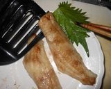 スズキ（セイゴ）のムニエル　しそ梅風味作り方4写真