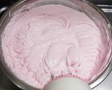 苺とホワイトチョコレートのクリーム♪作り方5写真