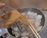 豚肉と大根とカリフラワーの煮物　味噌風味作り方3写真