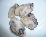 【 韓国風☆牡蠣雑炊。】作り方1写真