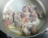 鶏モモ肉と大根のバターしょうゆ煮作り方2写真
