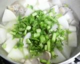鶏モモ肉と大根のバターしょうゆ煮作り方5写真