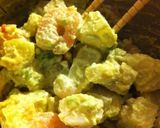 エビとアボカドとポテトとパクチーのサラダ作り方2写真