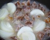 豚すね肉と玉ねぎの白ワイン煮込み作り方4写真