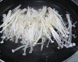 ほうれん草・えのき茸と魚肉ソの胡麻絡め作り方1写真