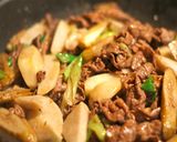牛肉と里芋の炒め物作り方4写真