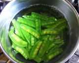 鶏とナス•舞茸の生姜味の煮物作り方2写真