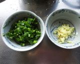 鶏とナス•舞茸の生姜味の煮物作り方3写真