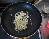 フライパンでカリッと！チーズトースト作り方2写真