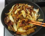 韓国 豚バラとごぼうのコチュジャン炒め作り方10写真