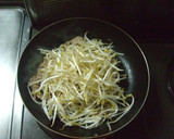 困った時のもやしと豚肉の炒め物作り方2写真