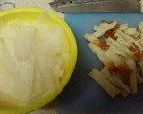 すき焼きのタレで★大根とちくわのツナ炒め作り方1写真