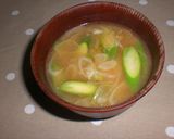 バター入り♪炒めねぎの味噌汁作り方5写真