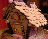 クリスマスのお菓子の家★ヘクセンハウス作り方2写真