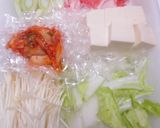 土鍋で白菜・キムチ入り肉豆腐うどん作り方2写真