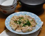 蒜泥白肉（茹で豚肉のニンニクソースがけ）作り方4写真