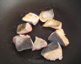 鮭と野菜の味噌バタースープ作り方3写真