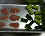 さっぱり味の鶏ささ身の梅和え作り方1写真