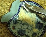おつまみに♪マイルドにんにくマヨ作り方3写真