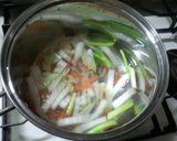 炒り玉子入り野菜たっぷり煮込みラーメン作り方2写真