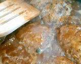 煮込みハンバーグ★ﾊｯｼｭﾎﾟﾃﾄと共に作り方13写真