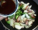 ウィンナーと玉ねぎ・きのこの甘酢炒め作り方4写真