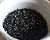 ＊黒ゴマ味噌ヨーグルトドレッシング＊作り方1写真