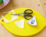 ６ｐチーズのサンタさん(キャラ弁に）作り方1写真