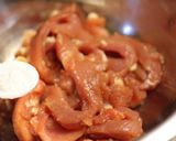 蓮根と豚ヒレ肉の中華風きんぴら。作り方6写真