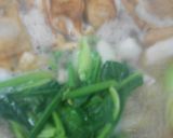 ほうれん草、餃子、キムチで鍋焼きうどん作り方6写真