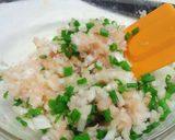 お鍋にどうぞ♪簡単鶏だんご☆作り方1写真