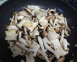 チキンとキノコのワイン煮作り方4写真