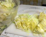 ゴマ香る♪簡単キャベツの塩麹漬け作り方1写真